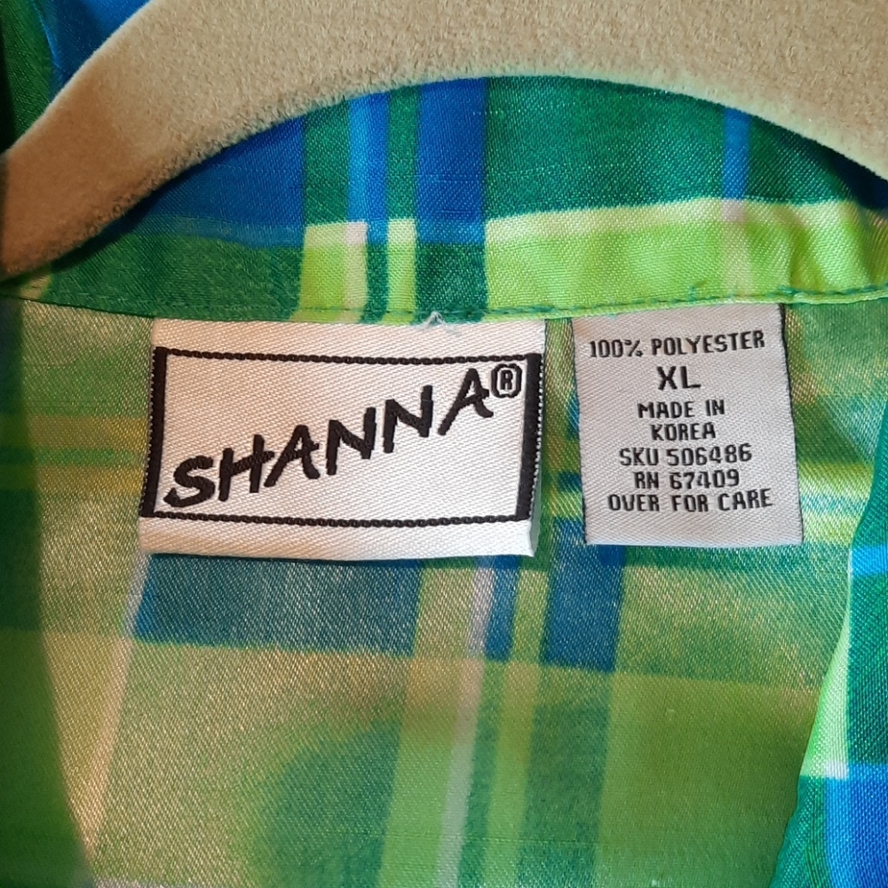 Ladies Top - Picture 3 of 4